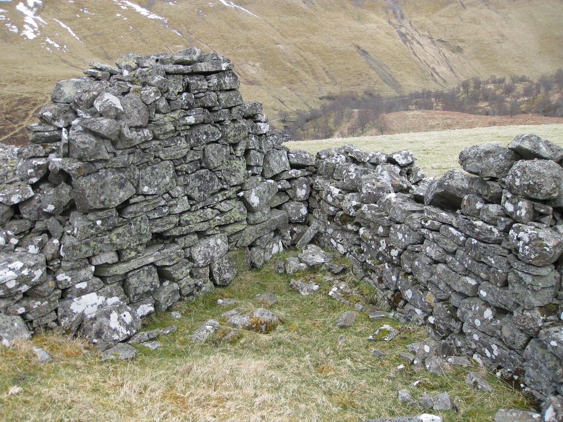 Possible winnowing barn at Achmark-more 